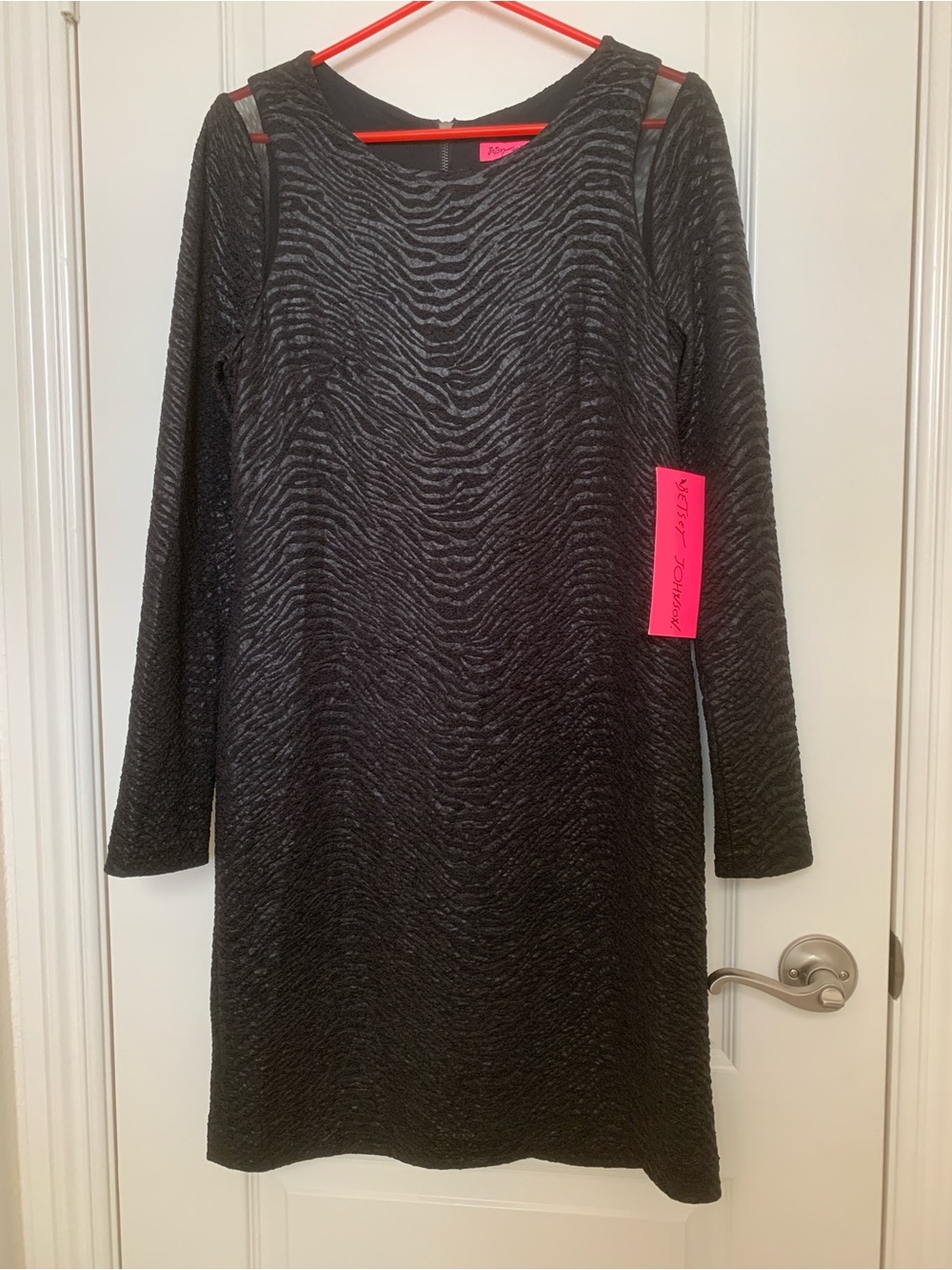 NWT Betsey Johnson Black Textured Long Sleeve Cocktail Dress Sz 10 Zebra Burnout